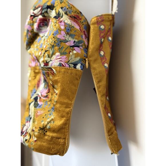 Anthropologie PILCRO Corset Seamed Floral Velvet Mustard‎ Tank Top Size 6 EUC - Picture 5 of 16